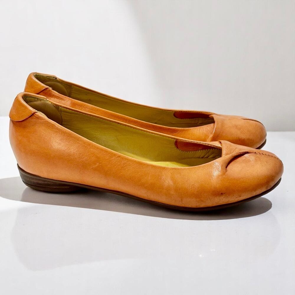 EVERYBODY by B.Z. Moda Orange Leather Flats Slip On Bohemian Shoes EU 36 US 5.5